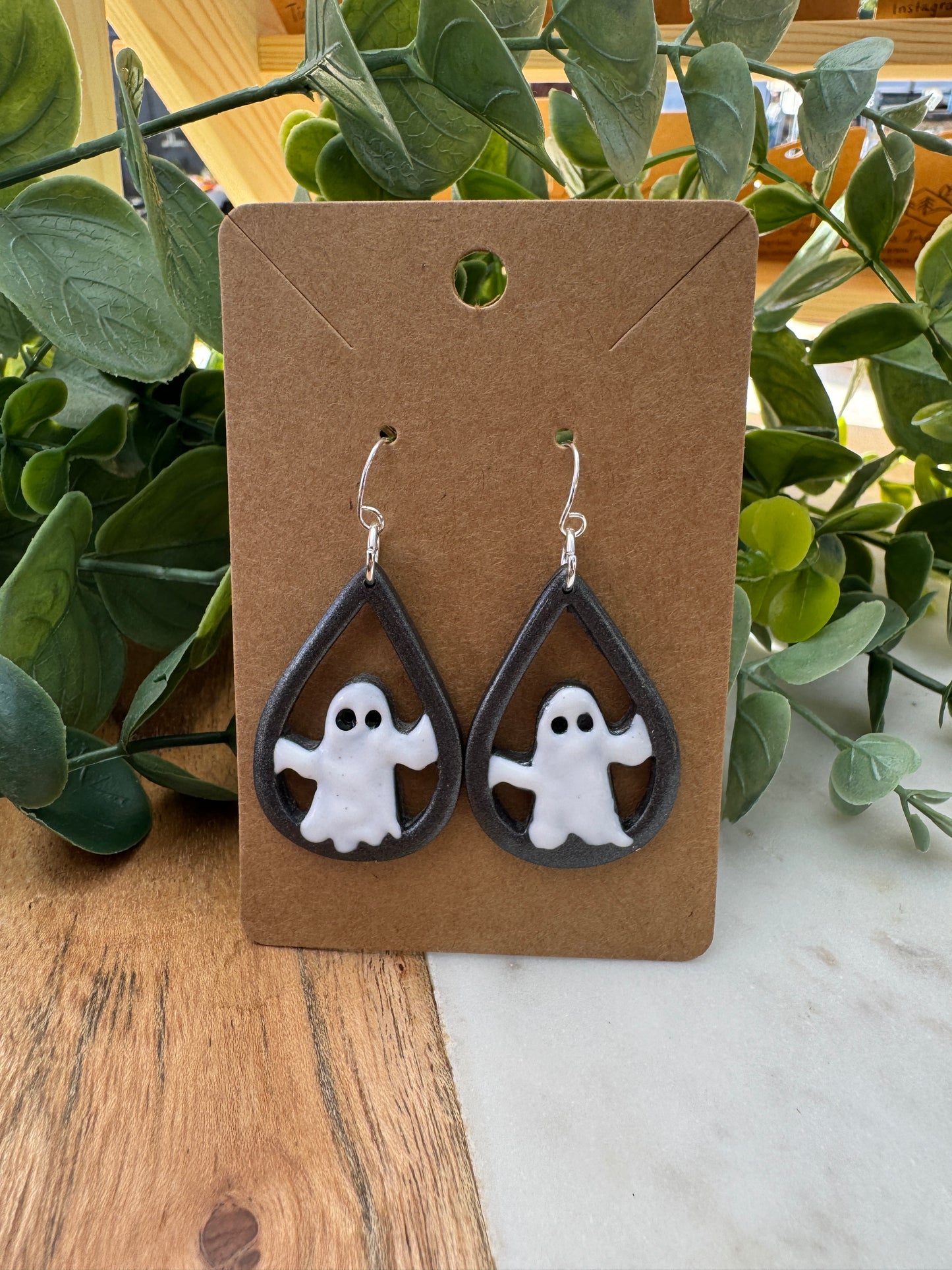 BOO!